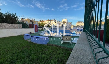 Resale - Villa - Torrevieja - Carrefour