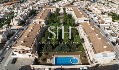 Odsprzedaż - Dom - Torrevieja - Aguas Nuevas