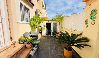 Odsprzedaż - Dom - Torrevieja - Aguas Nuevas