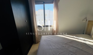 Resale - Apartment / flat - San Miguel de Salinas - Pueblo