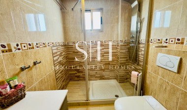 Resale - Apartment / flat - San Miguel de Salinas - Pueblo