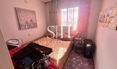 Återförsäljning - Hus - Orihuela Costa - Los Almendros-la Florida