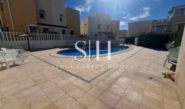 Återförsäljning - Hus - Orihuela Costa - Los Almendros-la Florida