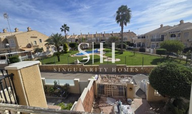 Herverkoop - Huis - Torrevieja - aguas nuevas