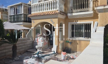 Återförsäljning - Hus - Torrevieja - aguas nuevas