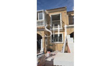 Återförsäljning - Hus - Torrevieja - aguas nuevas