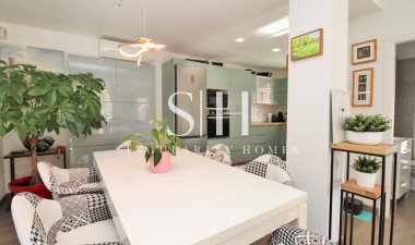 Odsprzedaż - Dom - Villamartin