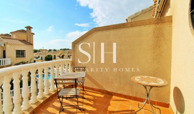 Odsprzedaż - Dom - Villamartin