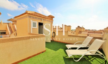 Odsprzedaż - Dom - Villamartin