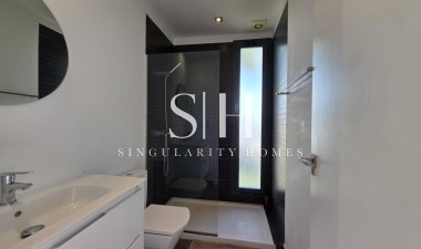 Перепродажа - Villa - Orihuela Costa - Villamartín