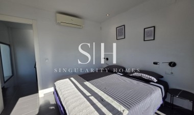 Перепродажа - Villa - Orihuela Costa - Villamartín