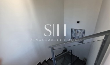 Перепродажа - Villa - Orihuela Costa - Villamartín