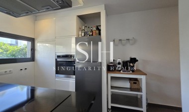 Перепродажа - Villa - Orihuela Costa - Villamartín