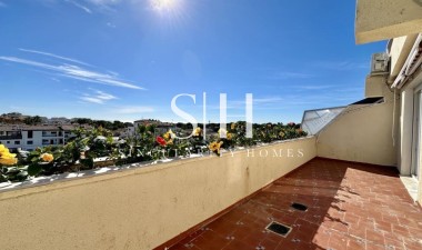 Перепродажа - Квартира / квартира - Torrevieja - Punta prima