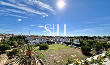 Перепродажа - Квартира / квартира - Torrevieja - Punta prima