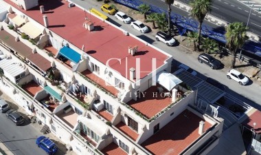 Перепродажа - Квартира / квартира - Torrevieja - Punta prima