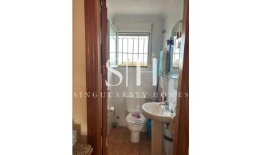 Resale - House - Orihuela Costa - Punta Prima