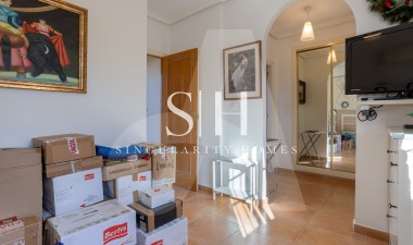 Resale - Villa - Guardamar del Segura - EL RASO