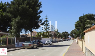 Новое здание - Villa - San Fulgencio - La Escuera