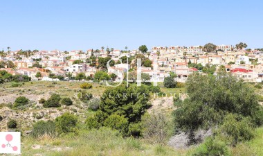 Новое здание - Villa - San Fulgencio - La Escuera