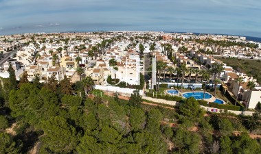 Resale - Villa - Orihuela Costa - Playa Flamenca