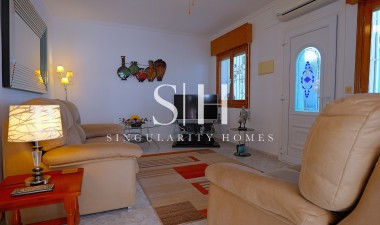 Odsprzedaż - Villa - Torrevieja - Costa Blanca