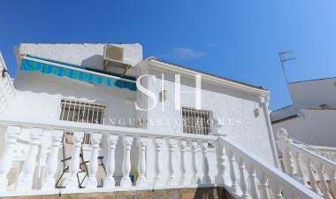Odsprzedaż - Villa - Torrevieja - Costa Blanca