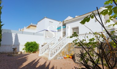 Odsprzedaż - Villa - Torrevieja - Costa Blanca