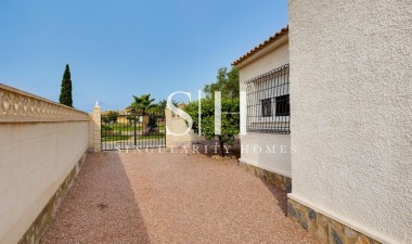 Resale - Villa - Orihuela Costa - La Florida