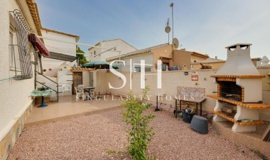 Resale - Villa - Orihuela Costa - La Florida