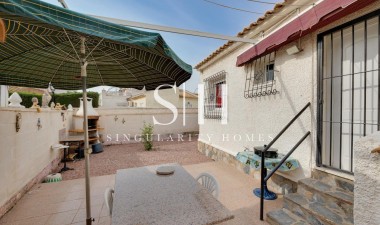Resale - Villa - Orihuela Costa - La Florida