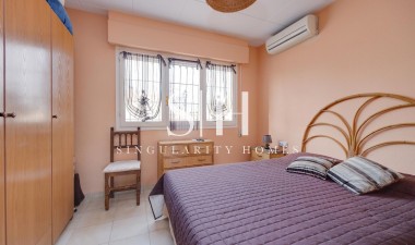 Resale - Villa - Orihuela Costa - La Florida