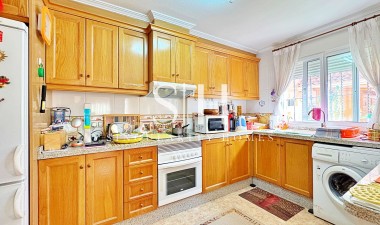 Wiederverkauf - Haus - Orihuela Costa - Costa Blanca