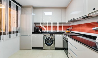 Herverkoop - Huis - Torrevieja - aguas nuevas