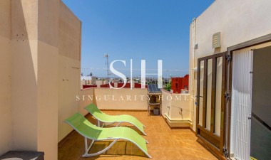 Herverkoop - Huis - Torrevieja - aguas nuevas