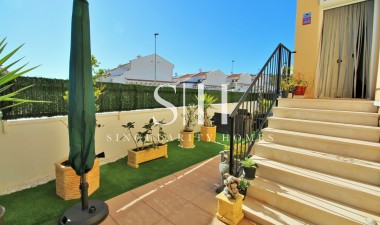 Reventa - Casa - San Miguel de Salinas