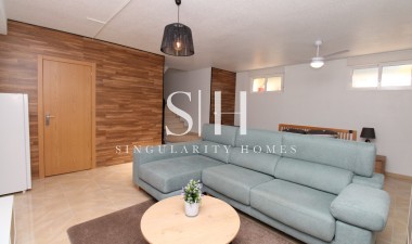 Reventa - Casa - San Miguel de Salinas