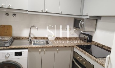 Resale - Apartment / flat - Torrevieja - La Mata