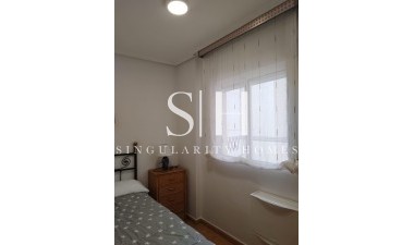 Resale - Apartment / flat - Torrevieja - La Mata