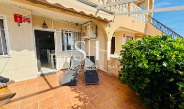 Återförsäljning - Bungalow - Torrevieja - La Mata