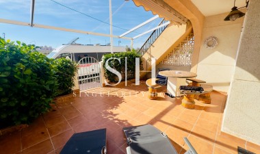 Återförsäljning - Bungalow - Torrevieja - La Mata