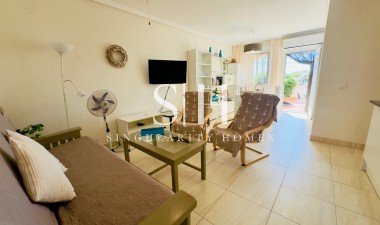 Återförsäljning - Bungalow - Torrevieja - La Mata