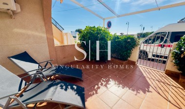 Återförsäljning - Bungalow - Torrevieja - La Mata