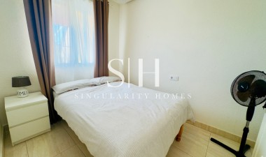 Återförsäljning - Bungalow - Torrevieja - La Mata