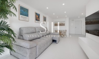 Resale - Apartment / flat - Torrevieja - Playa de los Naufragos