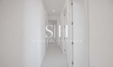 Resale - Apartment / flat - Torrevieja - Playa de los Naufragos