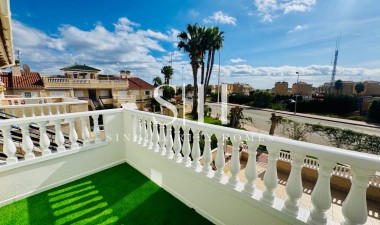 Resale - Bungalow - Orihuela Costa - Playa Flamenca