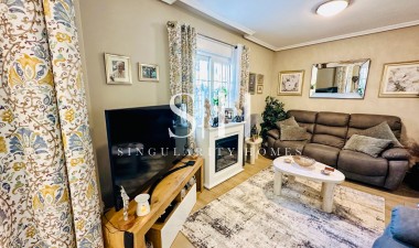 Herverkoop - Villa - Orihuela Costa - Los Dolses