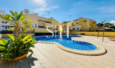 Herverkoop - Villa - Orihuela Costa - Los Dolses