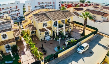 Herverkoop - Villa - Orihuela Costa - Los Dolses